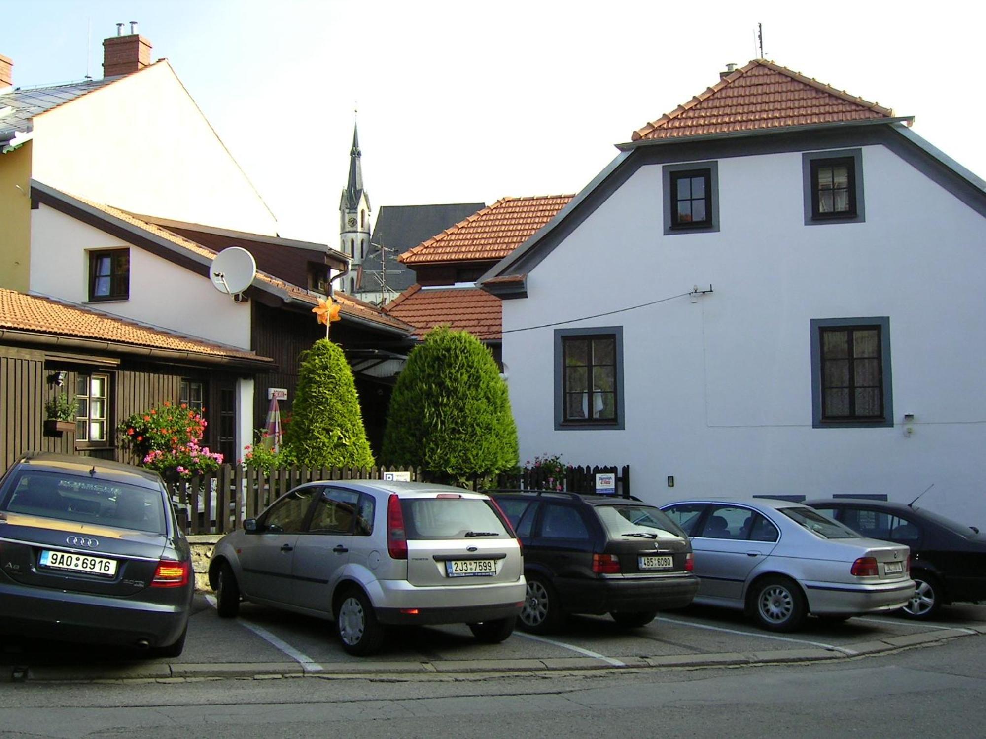 Český Krumlov Pension U Soudu מראה חיצוני תמונה